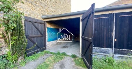 Garage LAVAL hyper centre rive gauche