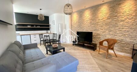 À VENDRE Immeuble de rapport 8 lots LAVAL HYPER CENTRE