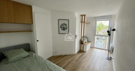 À LOUER Studio meublé 18 m2 LAVAL