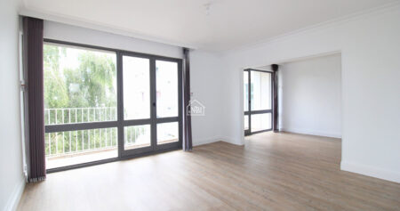 À LOUER Appartement T5 90,45 m² LAVAL