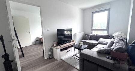 À LOUER Appartement T2 40.30 m2 avec Terrasse LAVAL