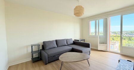 À LOUER Appartement T2 44 m2 MEUBLÉ LAVAL